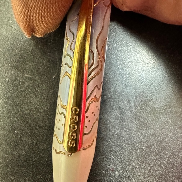 Cross luxury Fountain Pen - Picture 4 of 9